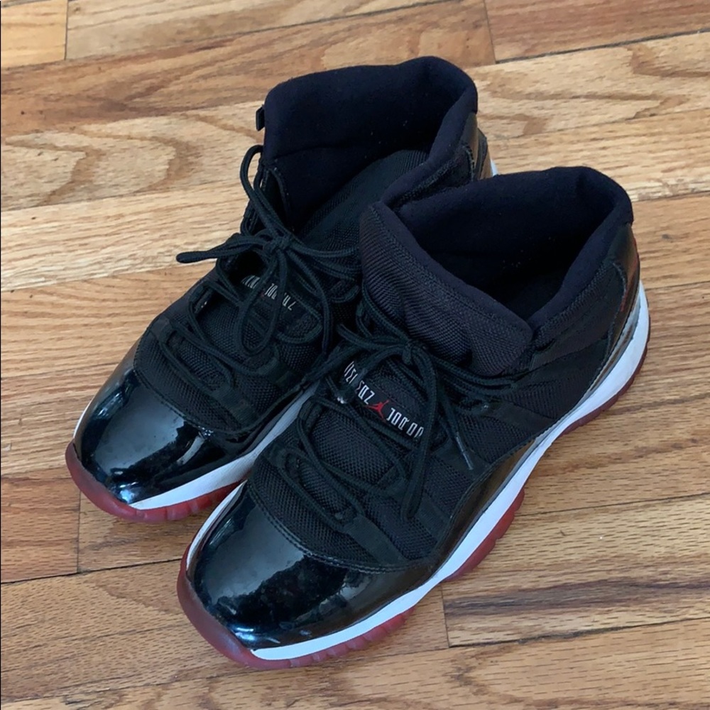 Bred 11s 2012 release( no box)